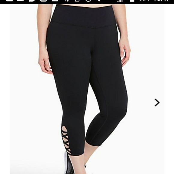 torrid capri leggings